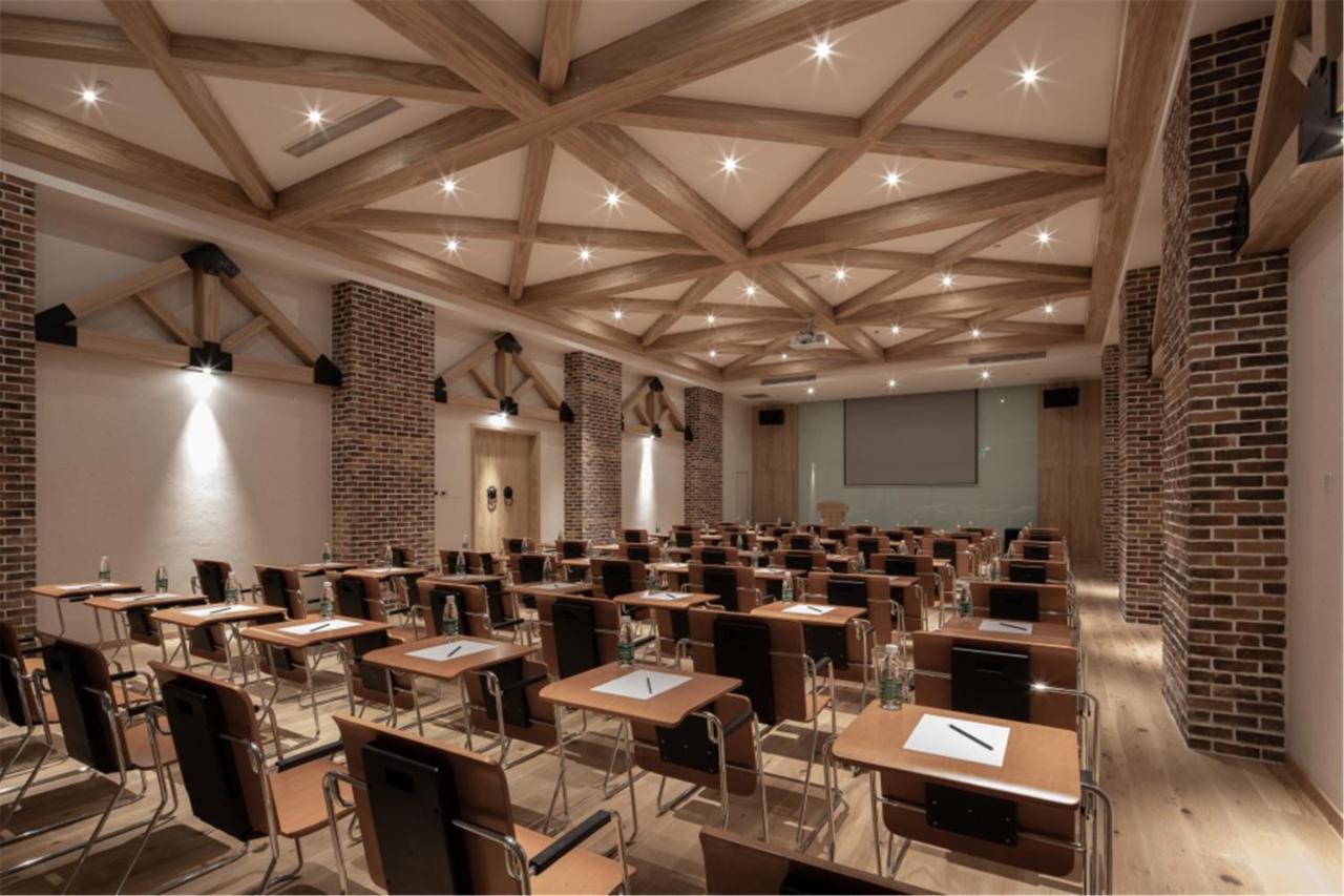 Manli Hotel Shanghai Pudong Airport - Pet Friendly Exterior foto